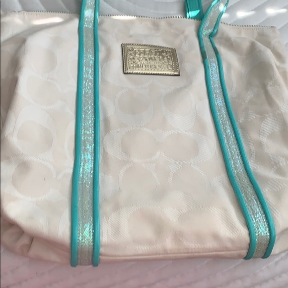 Coach poppy tote - Picture 2 of 2